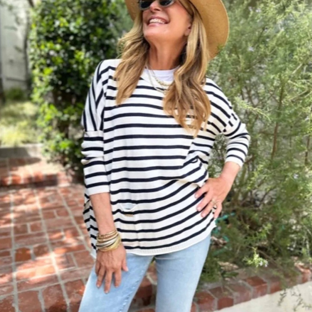 Mersea Catalina striped sweater long sleeved top in white and navy stripes